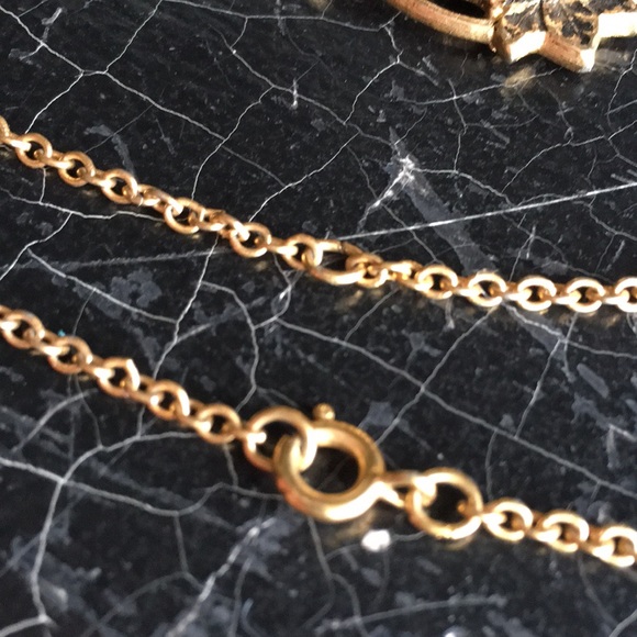 V I C T O R I A N;  hand painted cameo necklace 30” - Picture 8 of 9